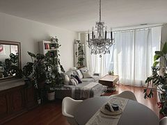 980 Yonge Street 714, Toronto, ON M4W 3V8