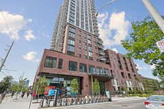 10 Oak Street 701, Toronto, ON M5A 0Z1