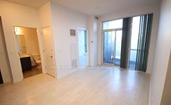 50 Bruyeres Mews 732, Toronto, ON M5V 0A7