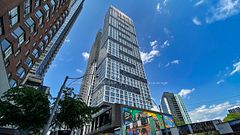 181 Dundas Street 4301, Toronto, ON M5A 0N5