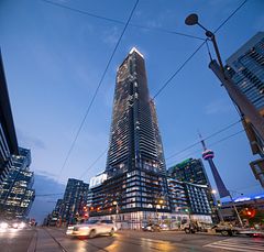 3 Concord Cityplace Way 1715, Toronto, ON M5V 0X4
