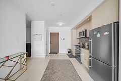 30 Inn The Park Drive 407, Toronto, ON M3C 0P7