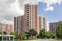 5 Vicora Linkway N/A 304, Toronto, ON M3C 1A7