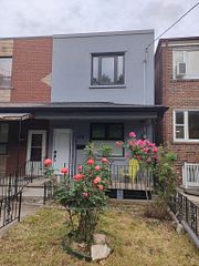 275 Euclid Avenue 2nd Floor, Toronto, ON M6J 2K1