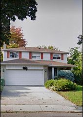 105 Whitehorn Crescent, Toronto, ON M2J 3B1