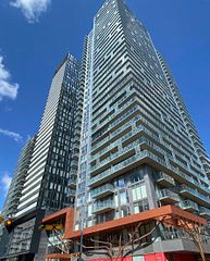 50 Wellesley Street E 3207, Toronto, ON M4Y 0C8
