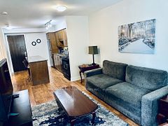 20 Blue Jays Way 909, Toronto, ON M5V 3W6