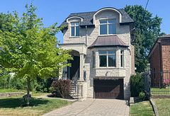 212 Hollywood Avenue, Toronto, ON M2N 3K6
