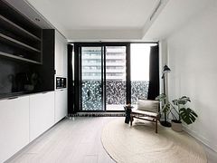 55 Charles Street E 2111, Toronto, ON M4Y 0J1