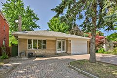 158 York Mills Road, Toronto, ON M2L 1K7