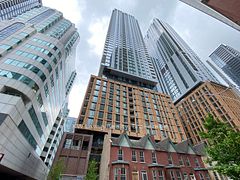 8 Widmer Street 4115, Toronto, ON M5V 0W6