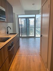 127 Broadway Avenue PH04, Toronto, ON M4P 1V4