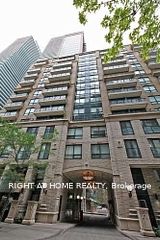 35 Hayden Street 1413, Toronto, ON M4Y 3C3