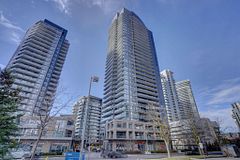 56 Forest Manor Road 1305, Toronto, ON M2J 1M1