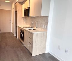 10 Oak Street 2112, Toronto, ON M5A 0Z1