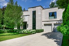 20 Forest Glen Crescent, Toronto, ON M4N 2E8
