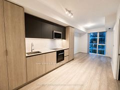 400 King Street W 1012, Toronto, ON M5V 0X8