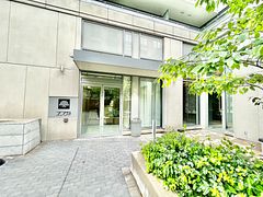 775 King Street W 713, Toronto, ON M5V 2K3