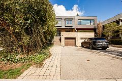 98 Sherwood Avenue, Toronto, ON M4P 2A7