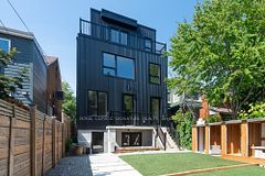 7 Earnscliffe Road 1, Toronto, ON M6E 1J4