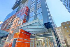 7 Grenville Street 4513, Toronto, ON M4Y 0E9