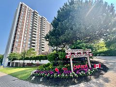 20 Edgecliff Golfway 1008, Toronto, ON M3C 3A4