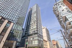 68 Shuter Street 908, Toronto, ON M5B 0B4