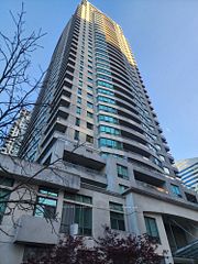 23 Hollywood Avenue 1201, Toronto, ON M2N 7L8