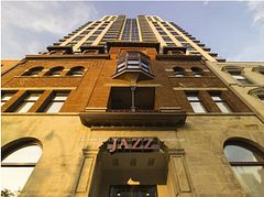 167 Church Street 2502, Toronto, ON M5B 1Y6
