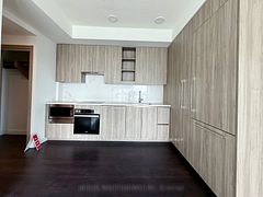 27 McMahon Drive 906, Toronto, ON M2K 0J1