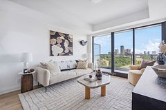 36 Brentcliffe Road 811, Toronto, ON M4G 0E1
