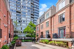 415 Jarvis Street 309, Toronto, ON M4Y 3C1