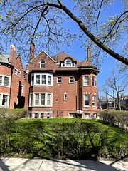 26 Elm Avenue 4, Toronto, ON M4W 1N3