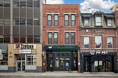 535 Yonge Street 3rd Flr, Toronto, ON M4Y 1Y5