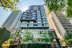 17 Dundonald Street 705, Toronto, ON M4Y 0E4
