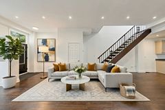 68 Macpherson Avenue Main & Upper, Toronto, ON M5R 1W8