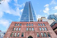 5 St Joseph Street 3009, Toronto, ON M4Y 1J6