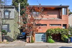 30A Bishop Street, Toronto, ON M5R 1N2