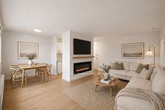 3 Swift Drive 406, Toronto, ON M4A 2A3