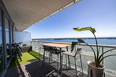 15 Queens Quay E 2203, Toronto, ON M5E 0C5