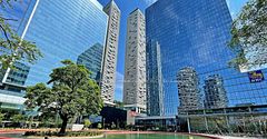 100 Harbour Street 4908, Toronto, ON M5J 0B5