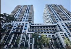 91 Montclair Avenue 907, Toronto, ON M5P 0B1