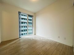 400 King Street W 1722, Toronto, ON M5V 0X8