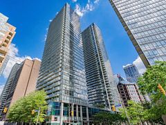 37 Grosvenor Street 610, Toronto, ON M4Y 3G5