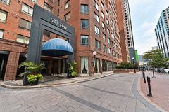 633 Bay Street 1202, Toronto, ON M5G 2G4