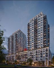 91 Montclair Avenue 908, Toronto, ON M5P 0B1