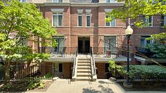 415 Jarvis Street 397, Toronto, ON M4Y 3C1