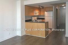 381 Front Street W 705, Toronto, ON M5V 3R8