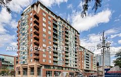 39 Parliament Street 1206, Toronto, ON M5A 4R2