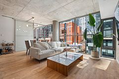 25 Oxley Street 807, Toronto, ON M5V 2J5